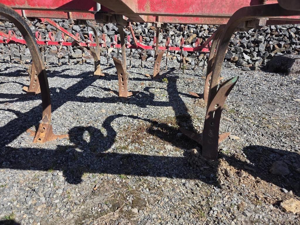 Väderstad Cultivator Kultivátorok