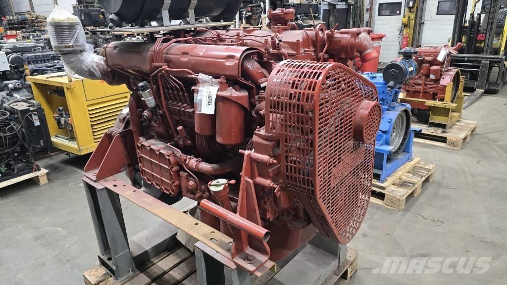 Iveco 8210 Motorok