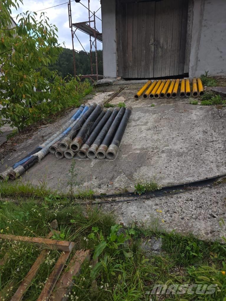  BUNKER B100D Betonpumpák