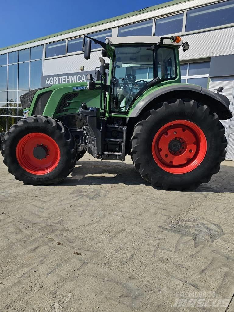 Fendt 828 Traktorok
