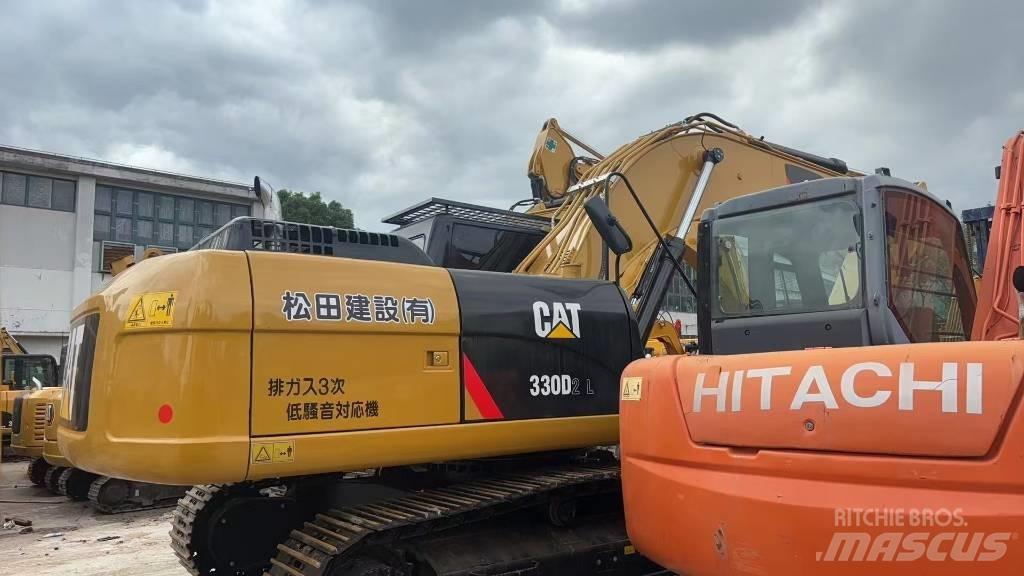 CAT CAT330D2L Közepes (midi) kotrók 7 t - 12 t
