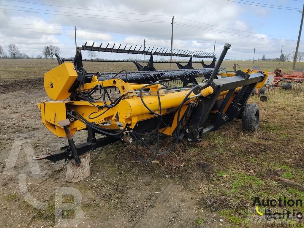 CLAAS P 420 Ráülős fűnyírók