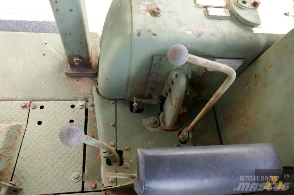 CAT D7F Ex-army lánctalpas dózerek