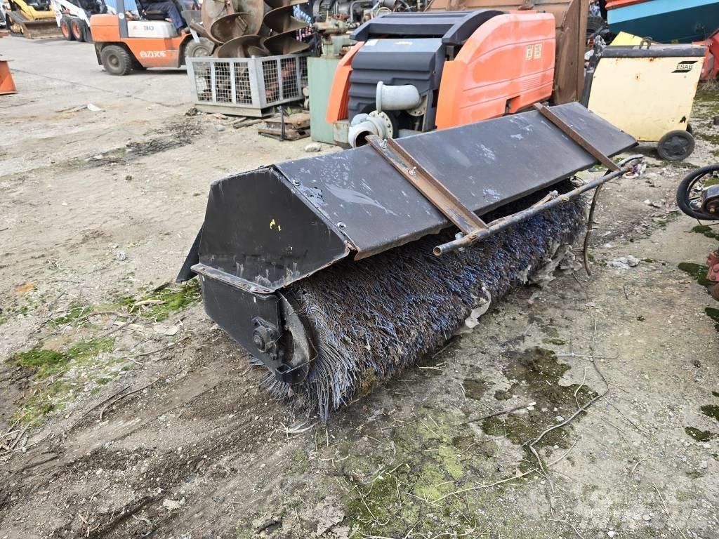 Bobcat Bobcat Úttakarító gépek