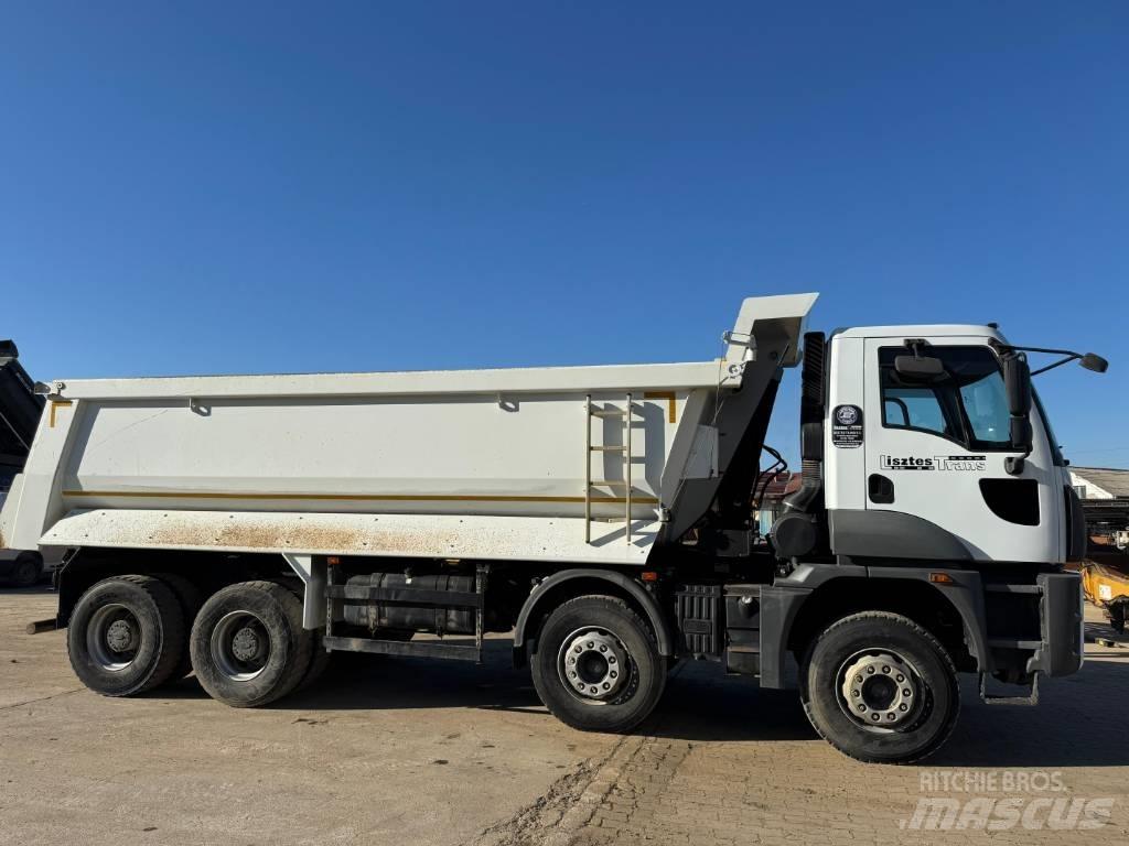 Ford Cargo Billenő teherautók
