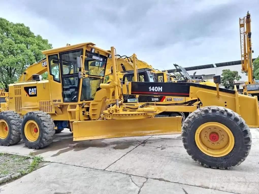 CAT 140H Gréderek