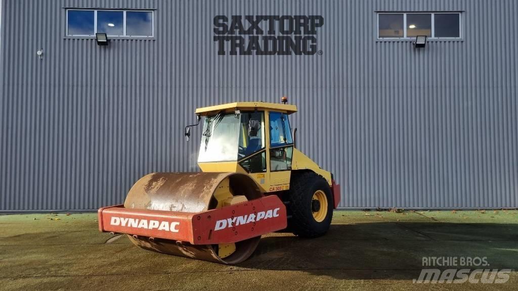 Dynapac CA302D, Vält Egydobos hengerek