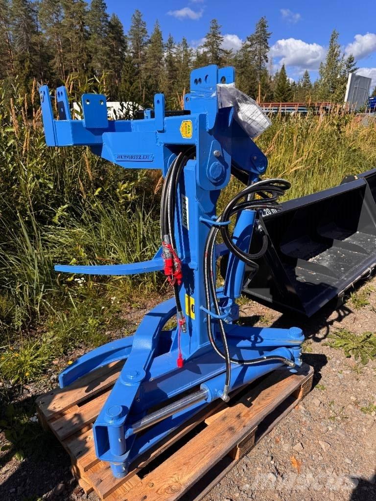  HEVO H1500 Daruk és rakodók