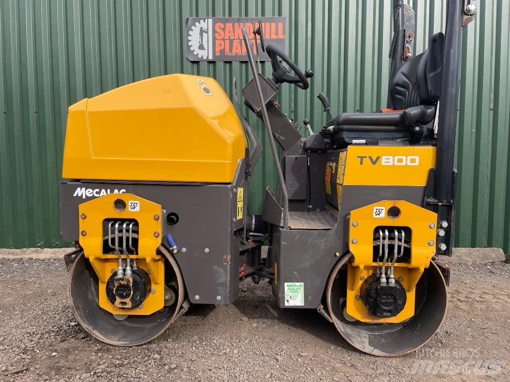 Mecalac TV 800 Ikerdobos hengerek