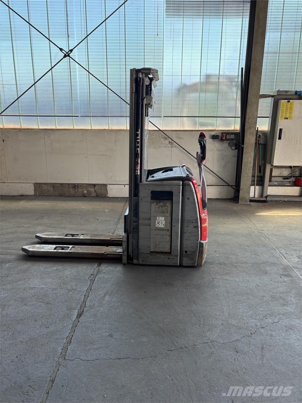 Still EXV 16 Elektromos gyalogkíséretű targoncák