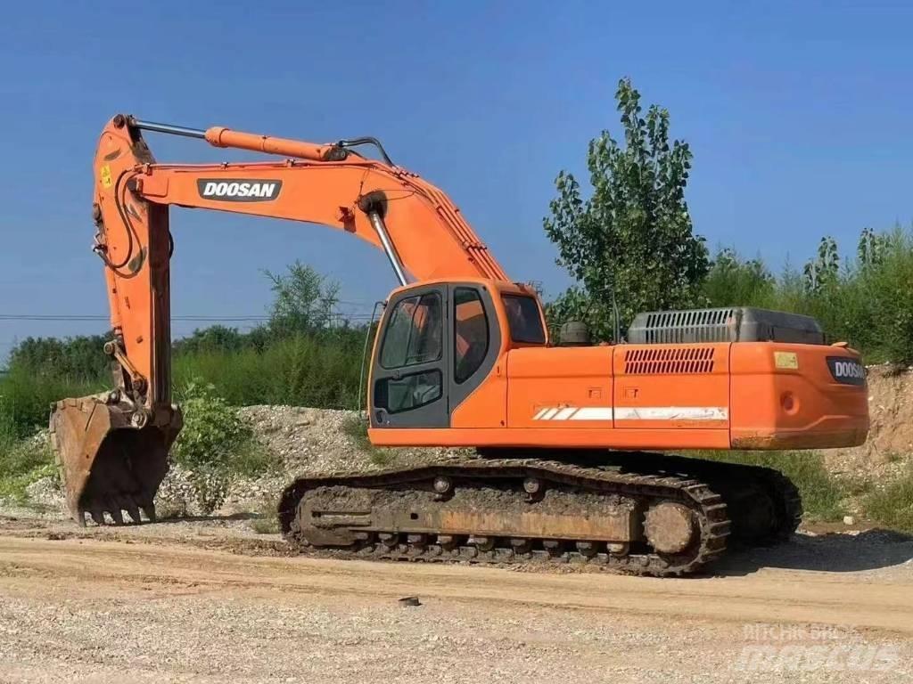 Doosan DX 420 Lánctalpas kotrók