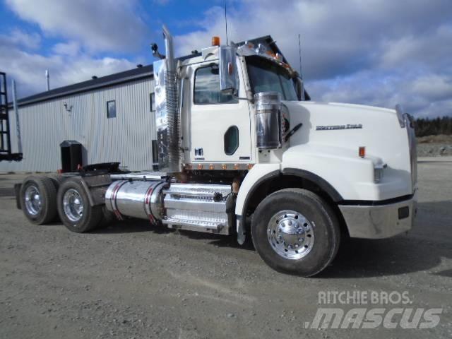 Western Star 4900 SA Nyergesvontatók