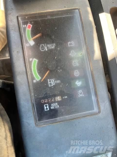 Takeuchi TB 23 R Mini kotrók < 7t