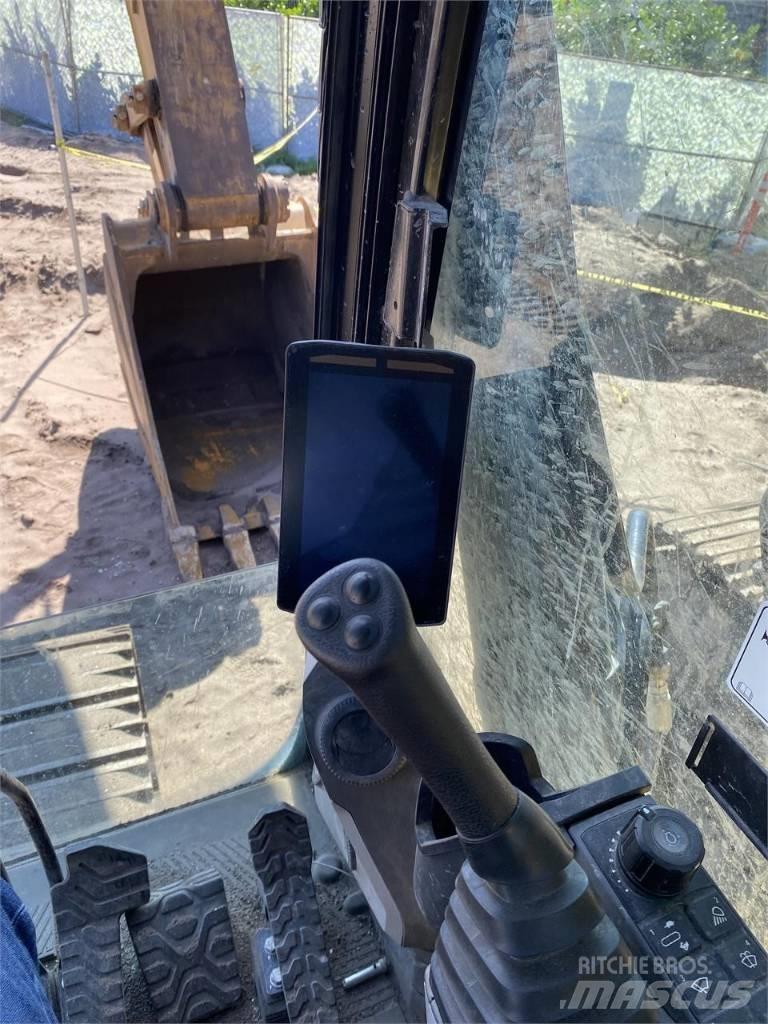 CAT 330 GC Lánctalpas kotrók