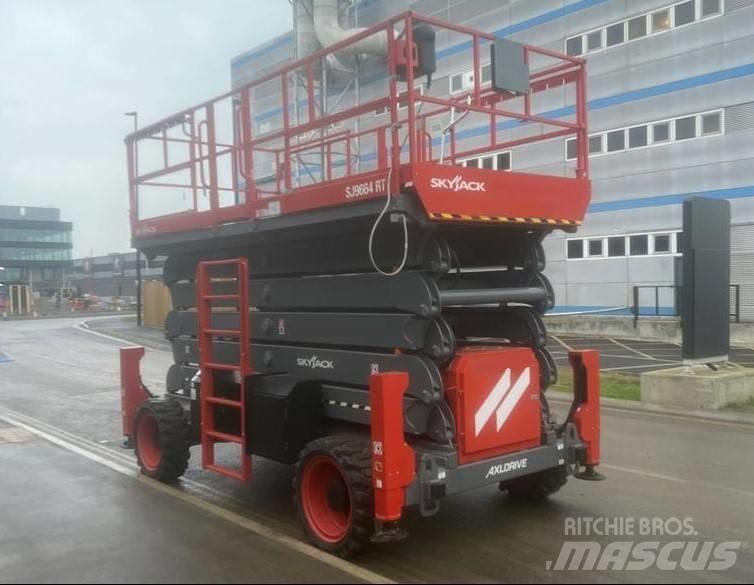 SkyJack SJ9664RT Ollós emelők