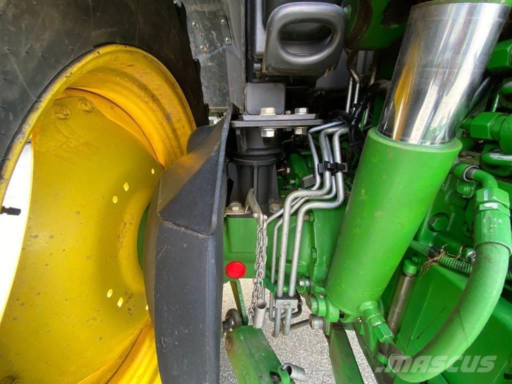 John Deere 6120R Traktorok