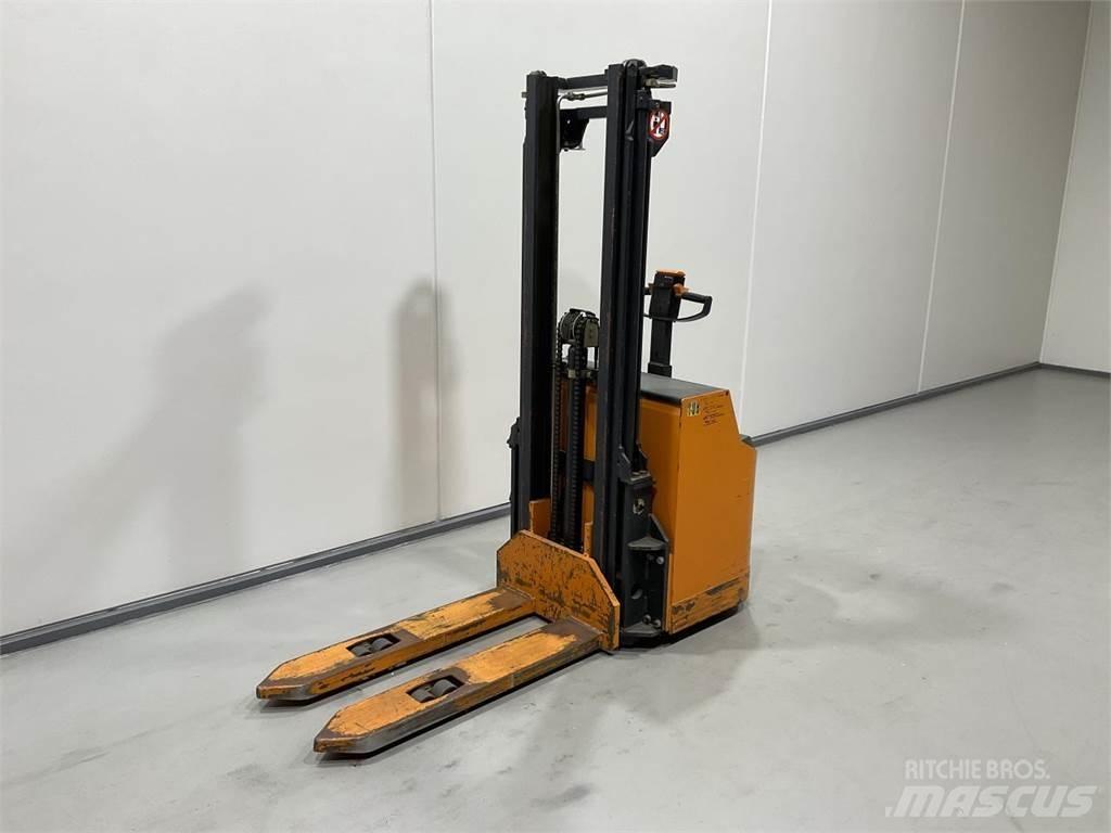 Still EGV-S13 Elektromos gyalogkíséretű targoncák