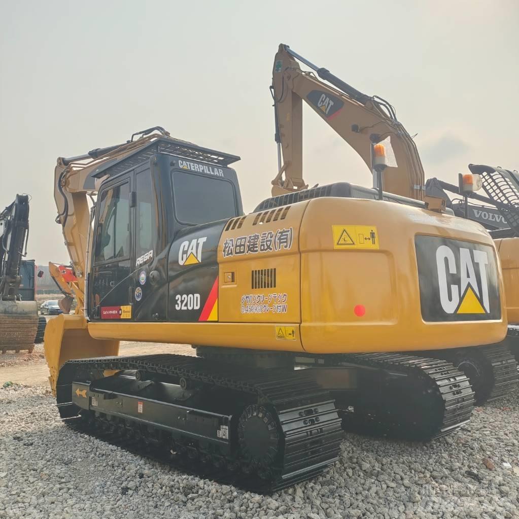 CAT 320 D Lánctalpas kotrók