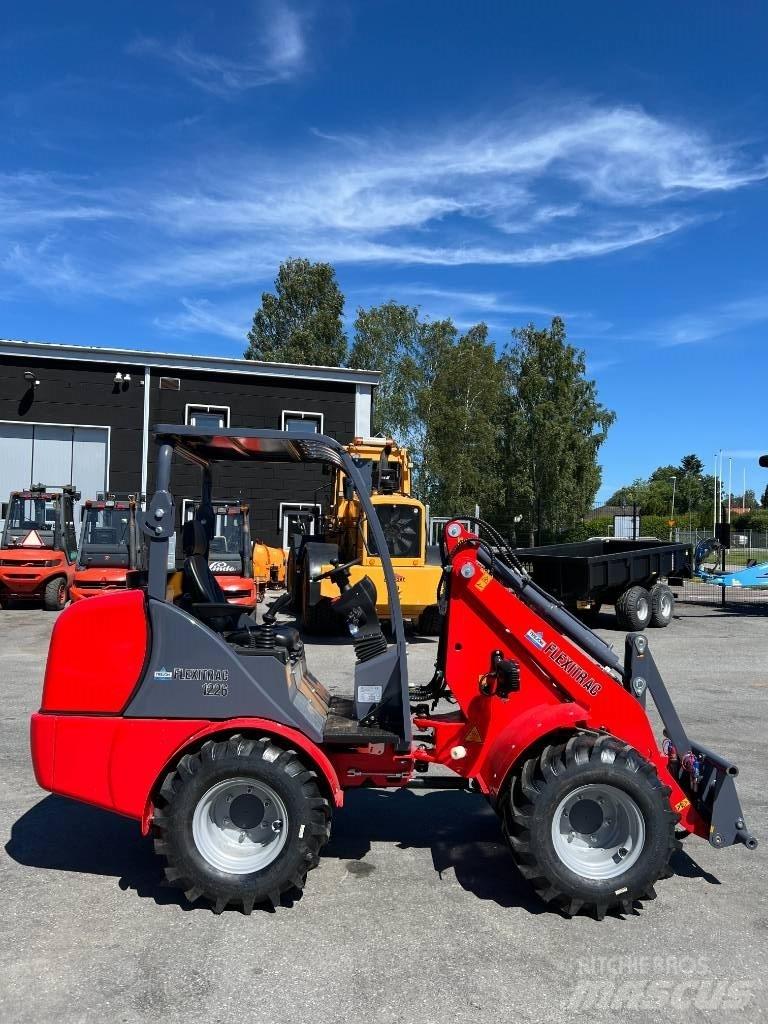 Flexitrac 1226 LRF Univerzális rakodók