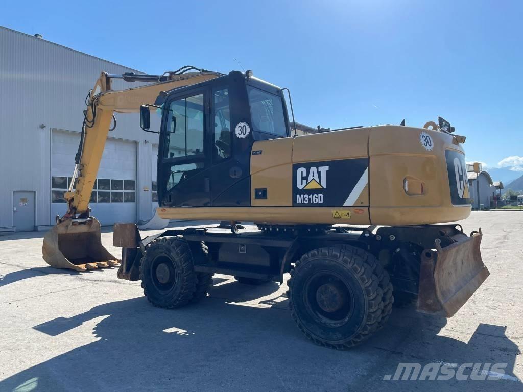 CAT M 316 D Gumikerekes kotrók
