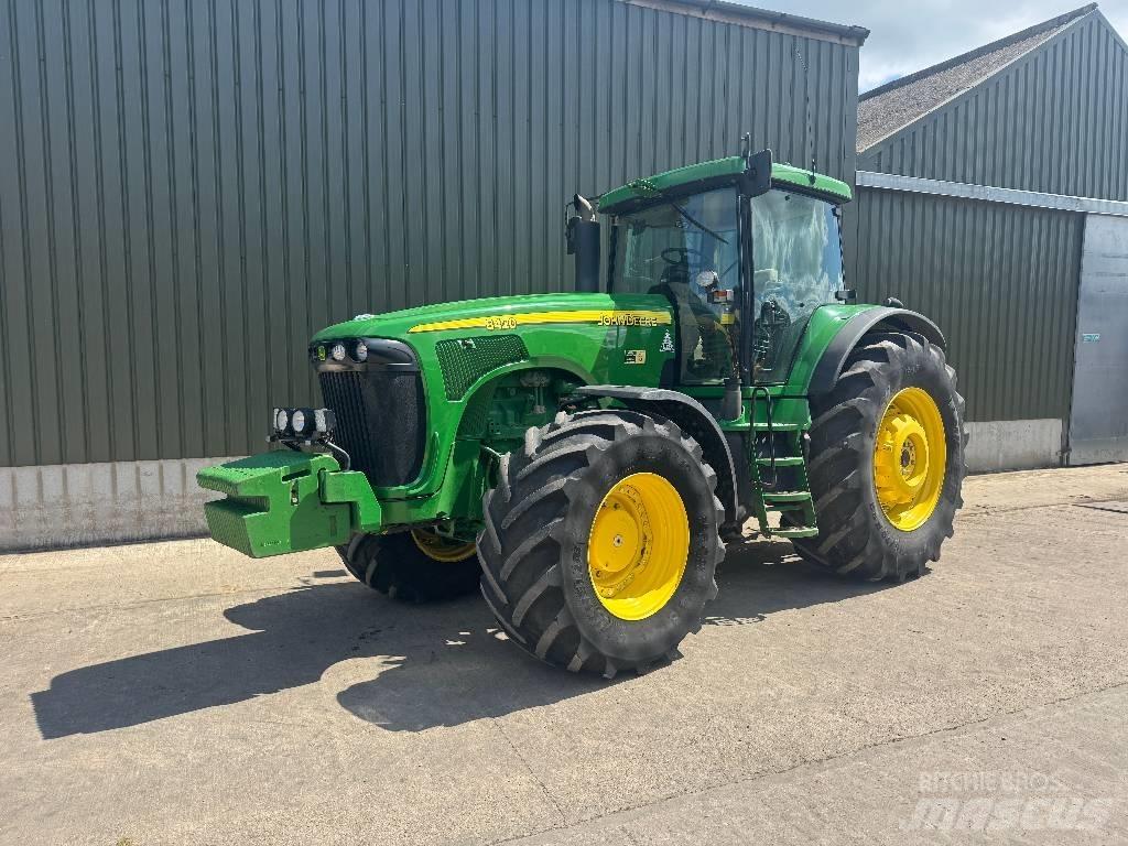 John Deere 8420 Traktorok