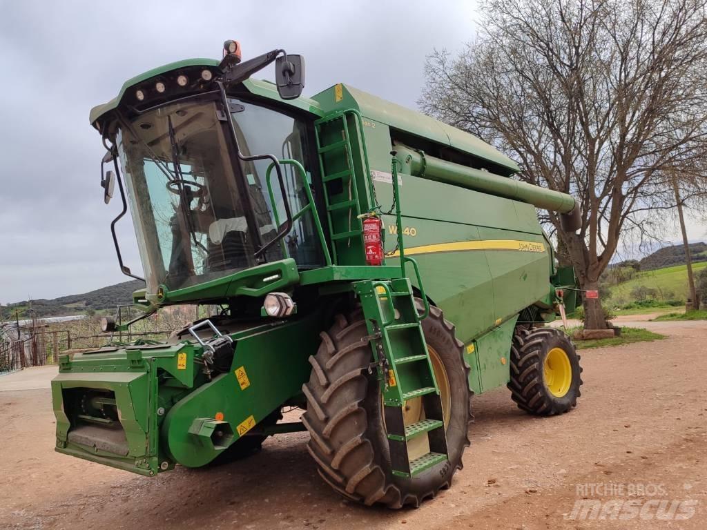 John Deere W 440 Kombájnok