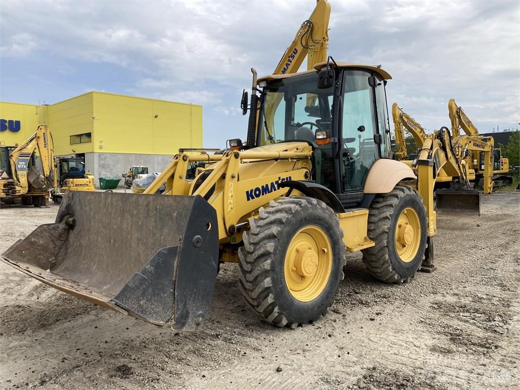 Komatsu WB93S-5E0 Kotrórakodók