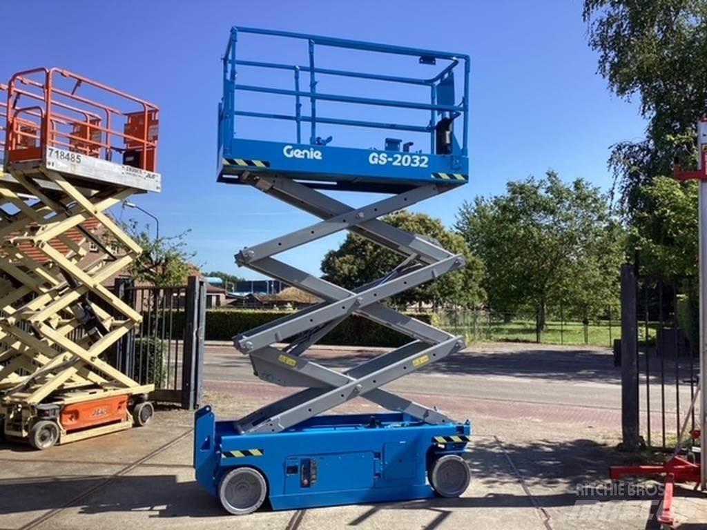 Genie GS2032 Ollós emelők