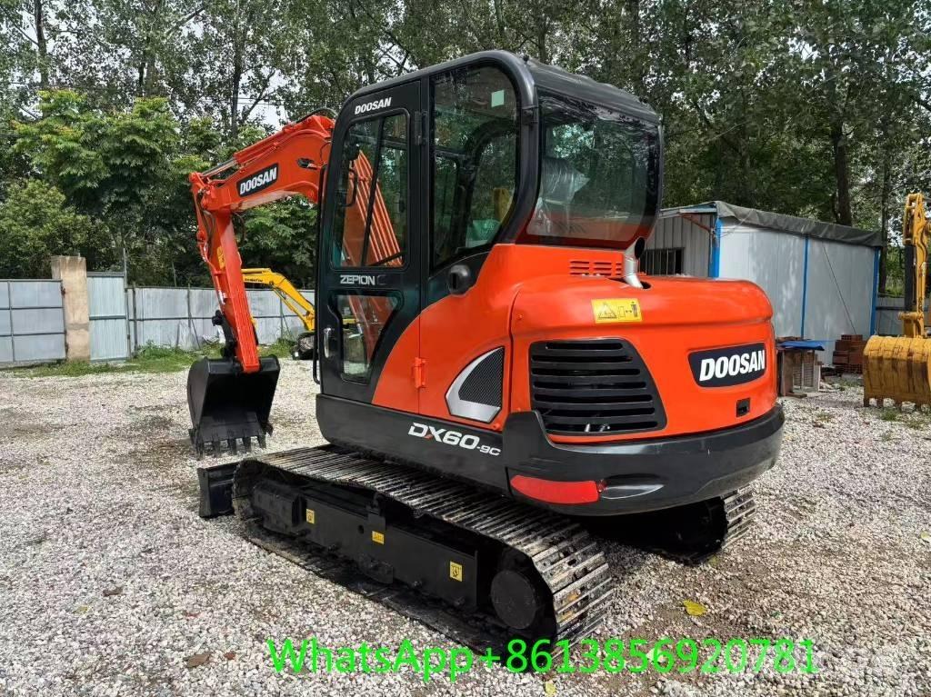 Doosan DX 60 Mini kotrók < 7t