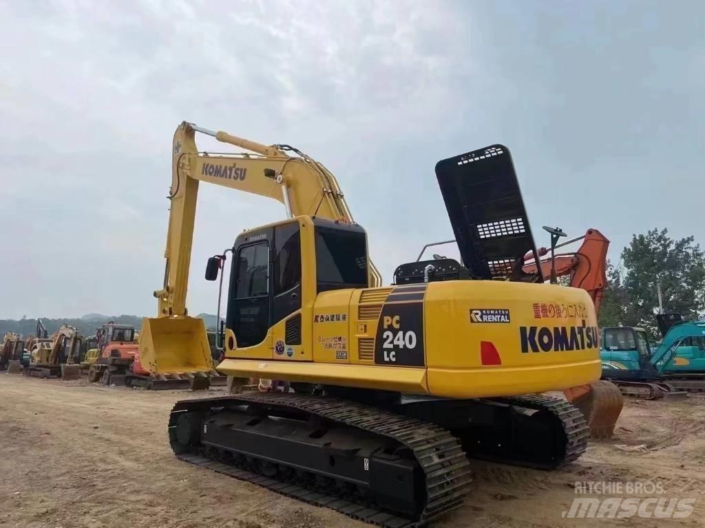 Komatsu PC 240 Lánctalpas kotrók