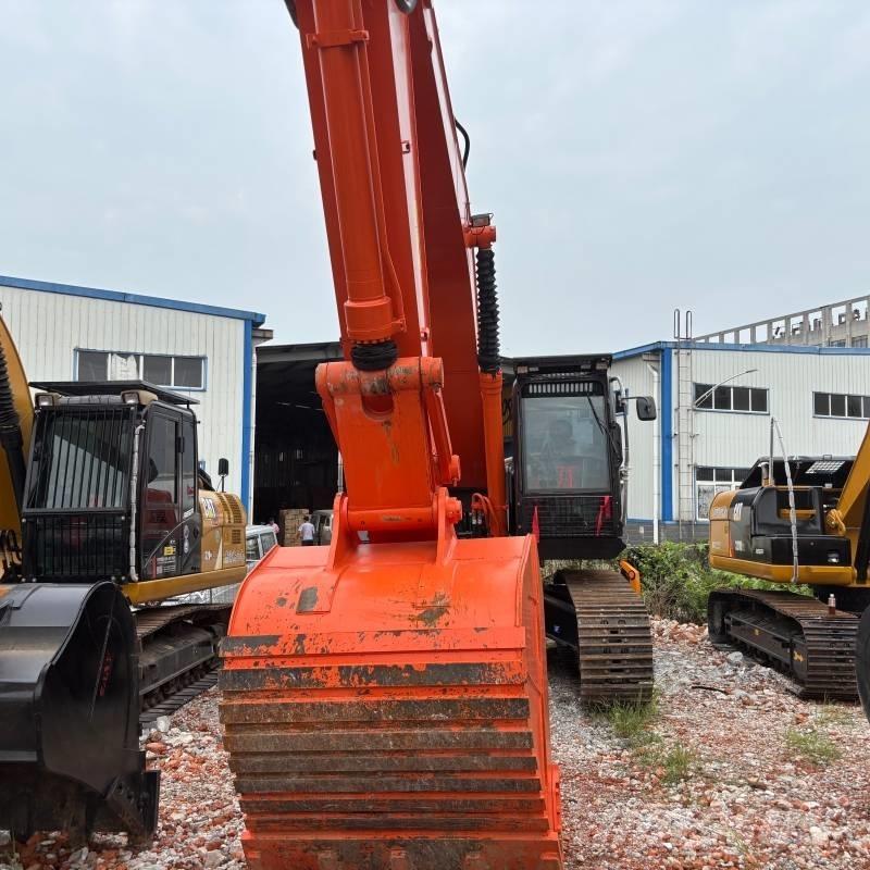 Hitachi ZX 350 Lánctalpas kotrók
