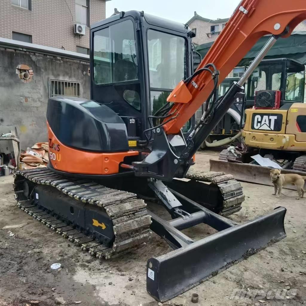 Hitachi ZX 50 U Mini kotrók < 7t