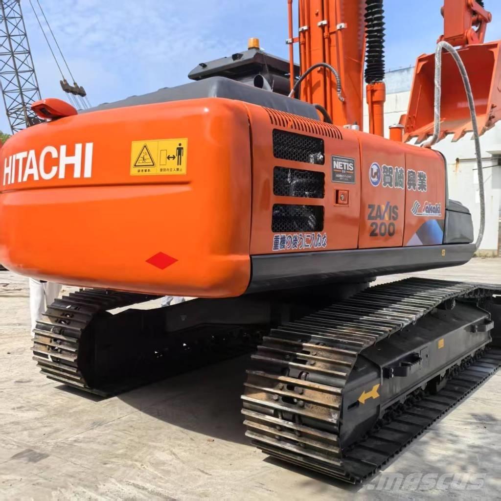 Hitachi ZX 200-3 G Lánctalpas kotrók