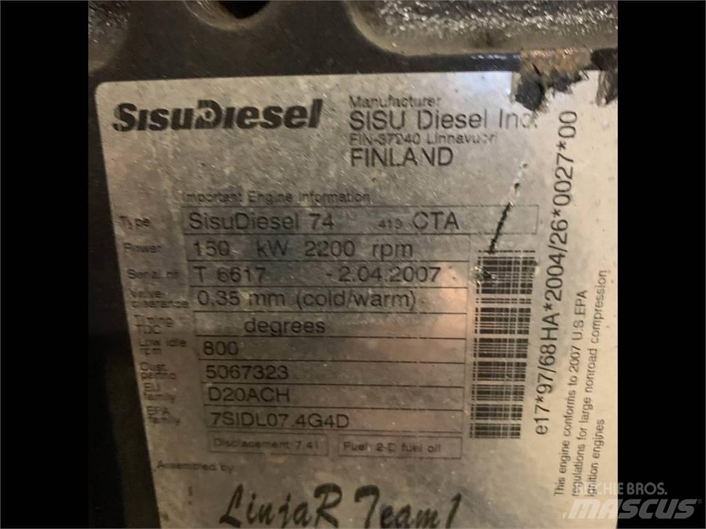 Sisu 74CTA Motorok
