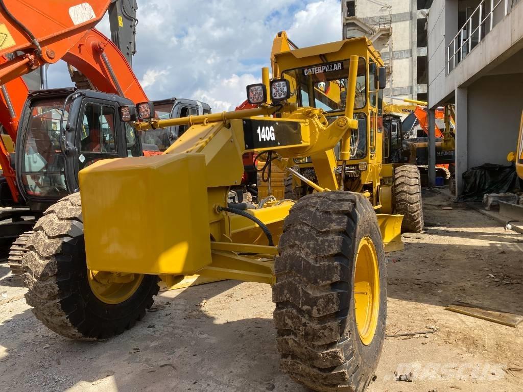 CAT 140 G Gréderek