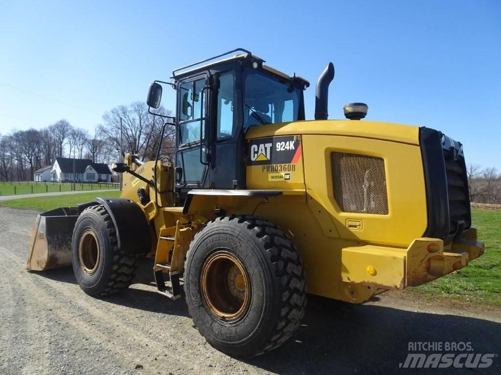 CAT 924K Gumikerekes homlokrakodók