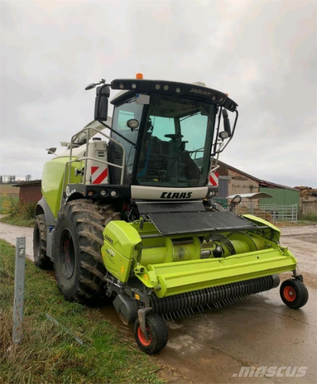 CLAAS Jaguar 970 Önjáró szecskázók