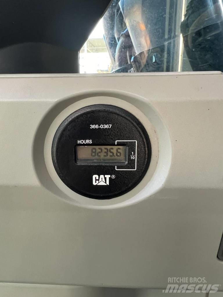 CAT 320 EL Lánctalpas kotrók