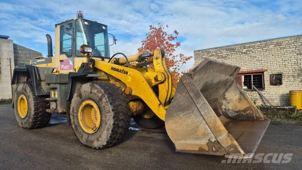 Komatsu WA 380-3H Gumikerekes homlokrakodók