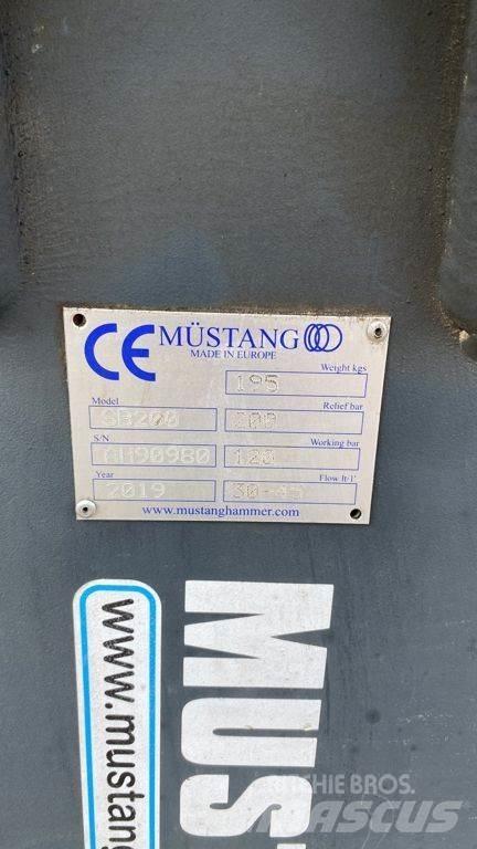 Mustang SB 200 Fejtőgépek