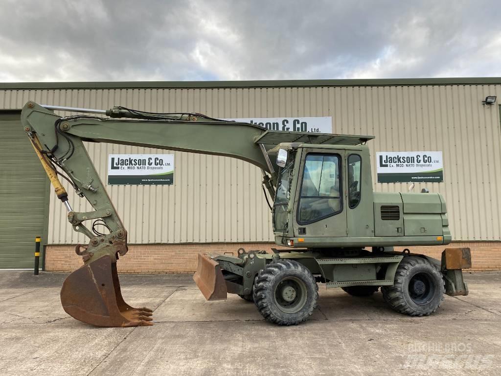 CAT 315M Gumikerekes kotrók