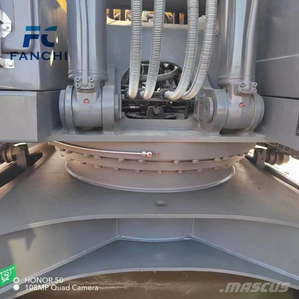 Volvo EC 210 D Lánctalpas kotrók