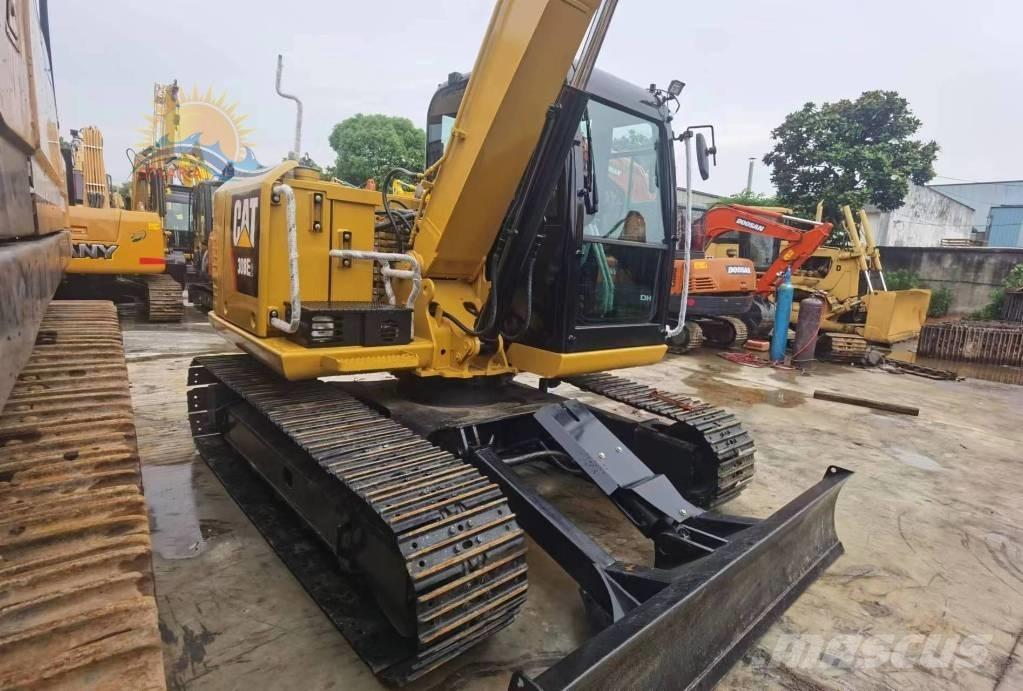 CAT 308 E 2 Közepes (midi) kotrók 7 t - 12 t
