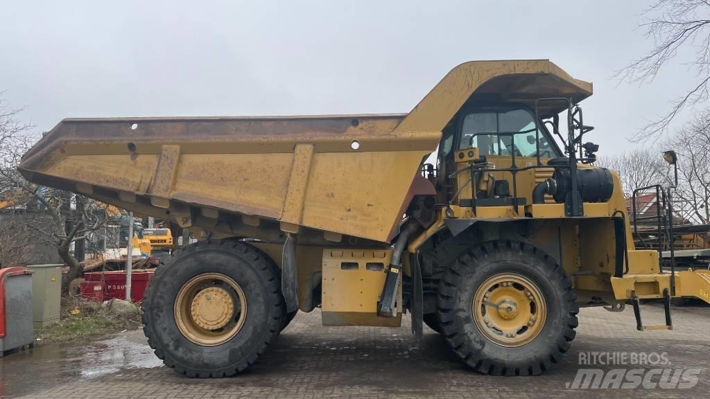 CAT 770 Csuklósdömperek