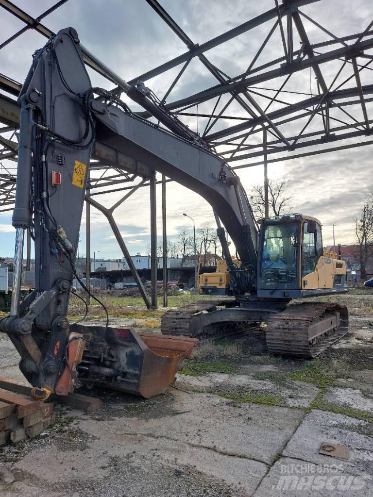 Volvo EC 250 D L Lánctalpas kotrók