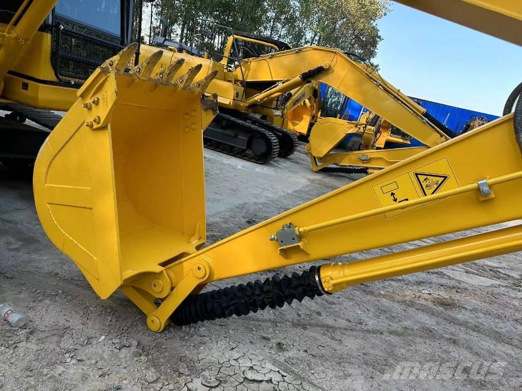 Komatsu PC 120-8 Lánctalpas kotrók