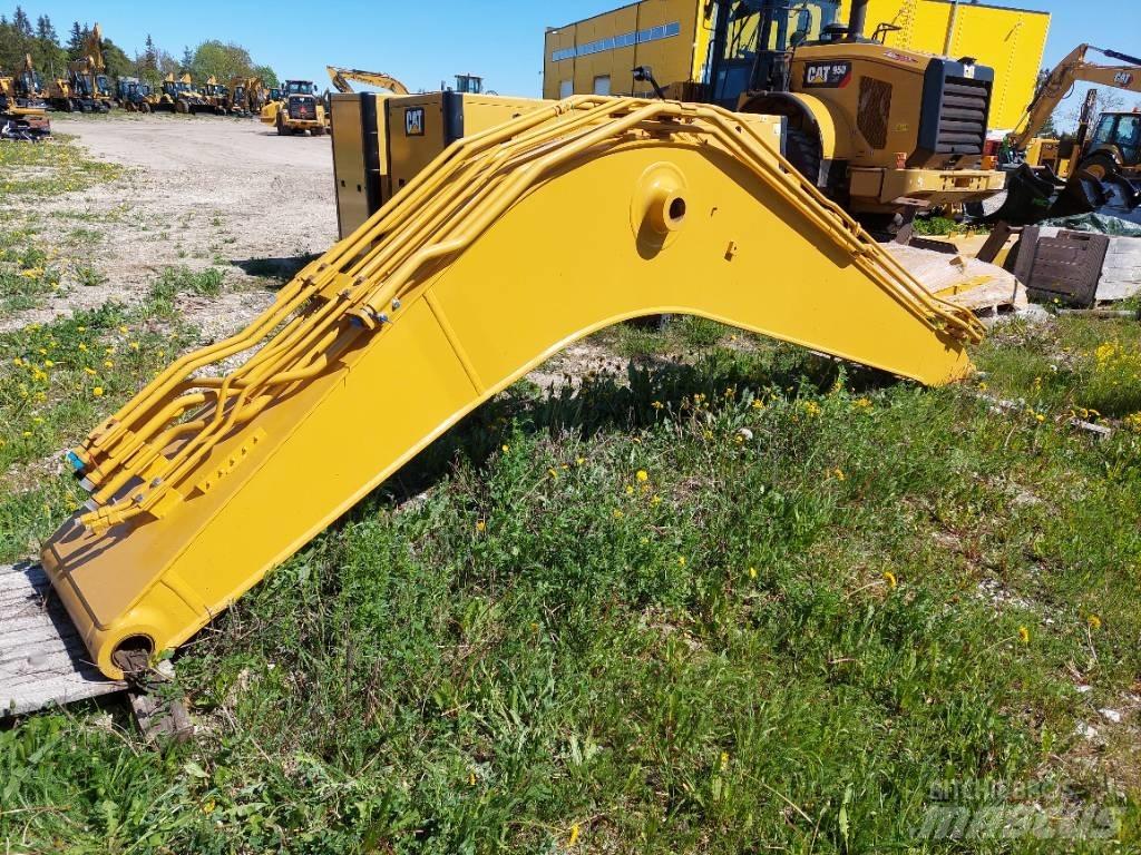 CAT 313 F L BOOM Lánctalpas kotrók