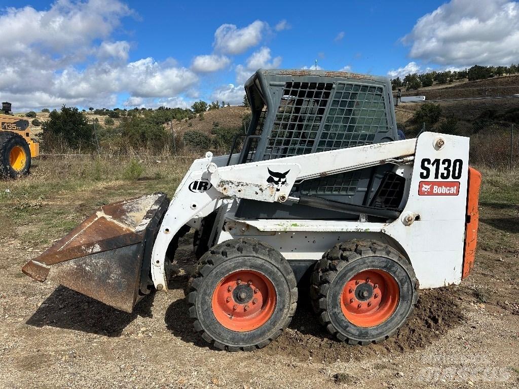 Bobcat S 130 Kompaktrakodók