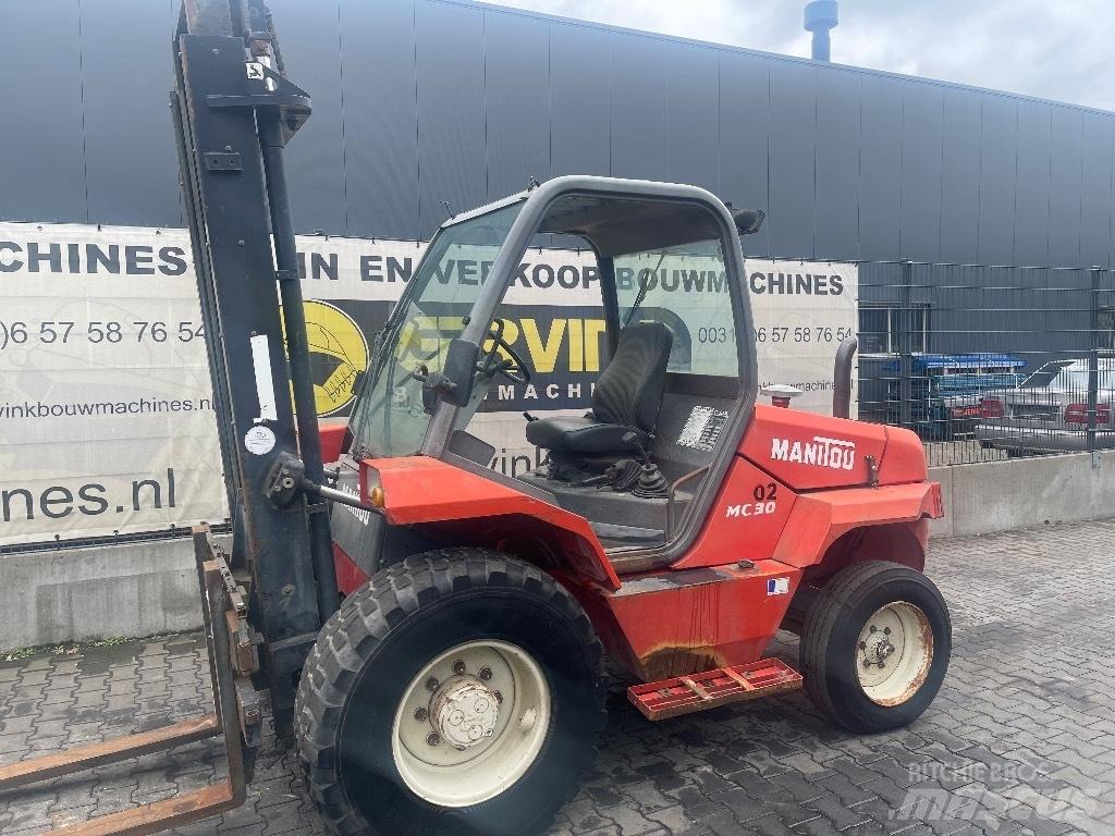 Manitou MC 30 Tereptargonca