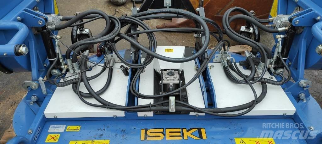 Iseki THM 3000B Kaszák